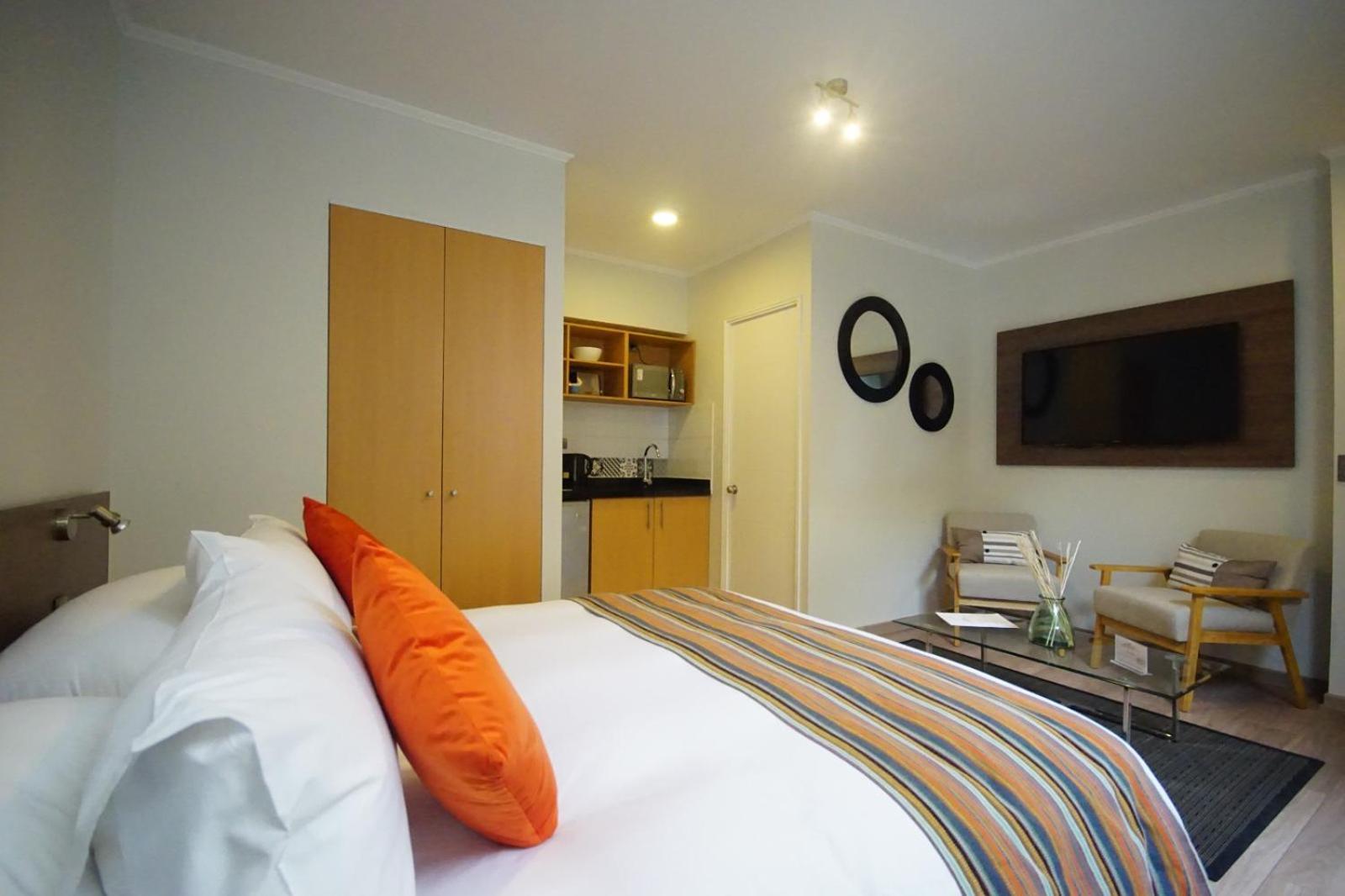 Apart Hotel Providencia Сантьяго Екстер'єр фото